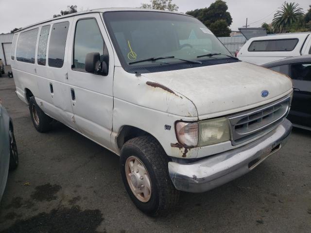 1FBSS31SX2HA84700 - 2002 FORD ECONOLINE E350 SUPER DUTY WAGON WHITE photo 1