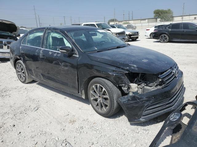 3VWDB7AJ4JM250803 - 2018 VOLKSWAGEN JETTA SE BLACK photo 4