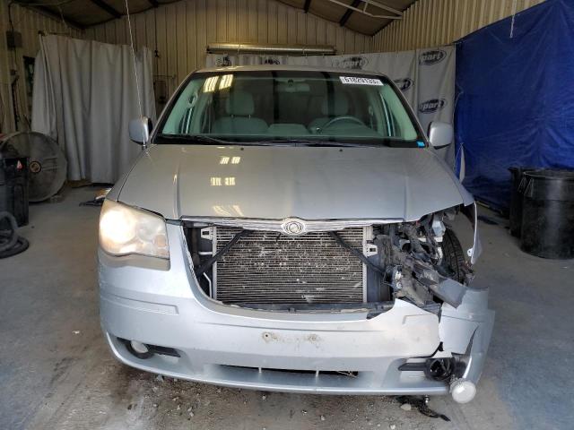 2A4RR5D19AR501385 - 2010 CHRYSLER TOWN & COU TOURING Gümüş foto 5