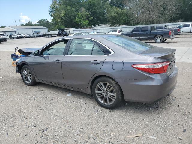 4T1BF1FK0GU571749 - 2016 TOYOTA CAMRY LE GRAY photo 2