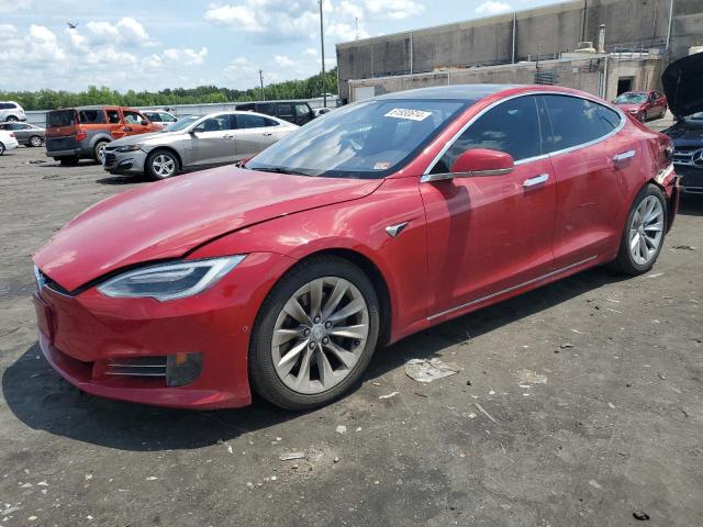 5YJSA1E20HF205188 - 2017 TESLA MODEL S Qırmızı foto 1