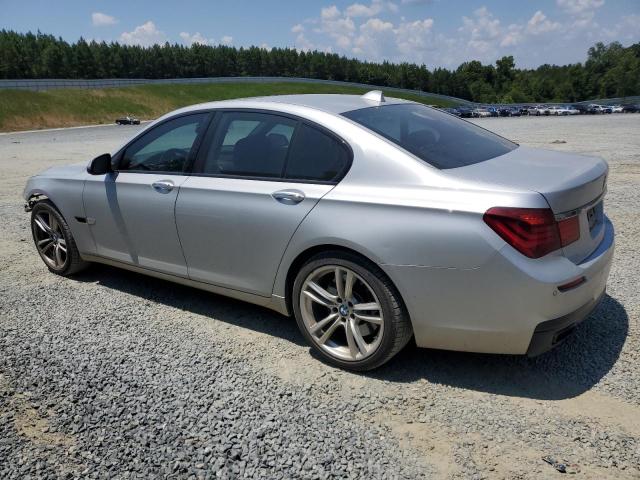 WBAYA8C58DC996865 - 2013 BMW 750 I 银色 照片 2