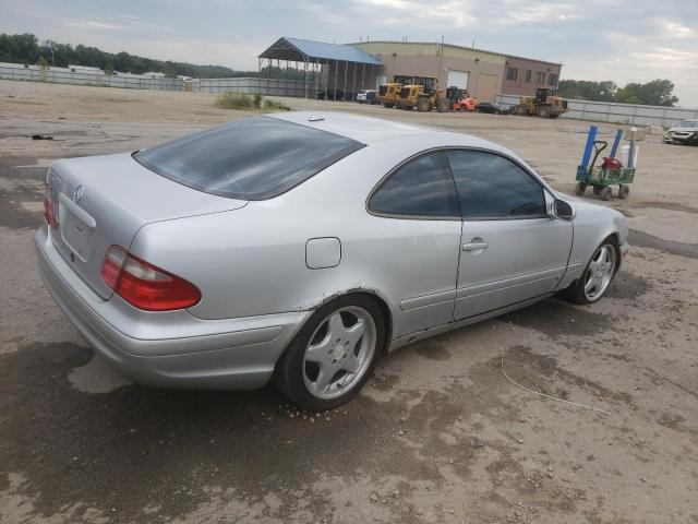 WDBLJ70G01F190380 - 2001 MERCEDES-BENZ CLK 430 SILVER photo 3