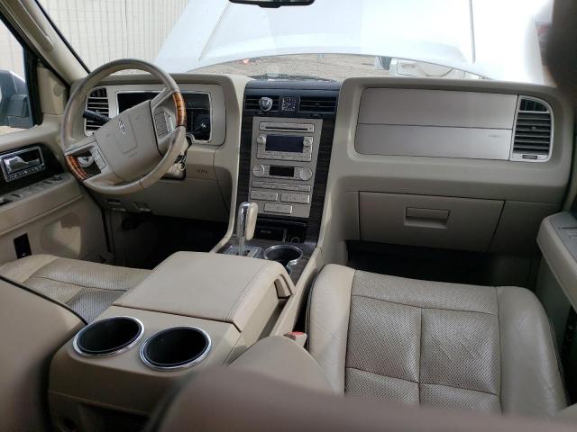 5LMFU28587LJ23332 - 2007 LINCOLN NAVIGATOR ვერცხლისფერი ფოტო 8