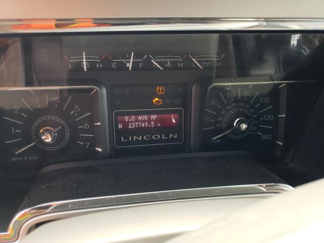5LMFU28587LJ23332 - 2007 LINCOLN NAVIGATOR ვერცხლისფერი ფოტო 9