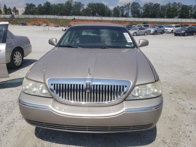 1LNHM81W73Y644296 - 2003 LINCOLN TOWN CAR EXECUTIVE SILVER photo 5