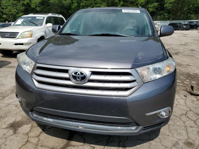 5TDZK3EH6DS104948 - 2013 TOYOTA HIGHLANDER BASE GRAY photo 5