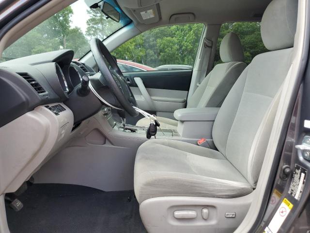 5TDZK3EH6DS104948 - 2013 TOYOTA HIGHLANDER BASE GRAY photo 7
