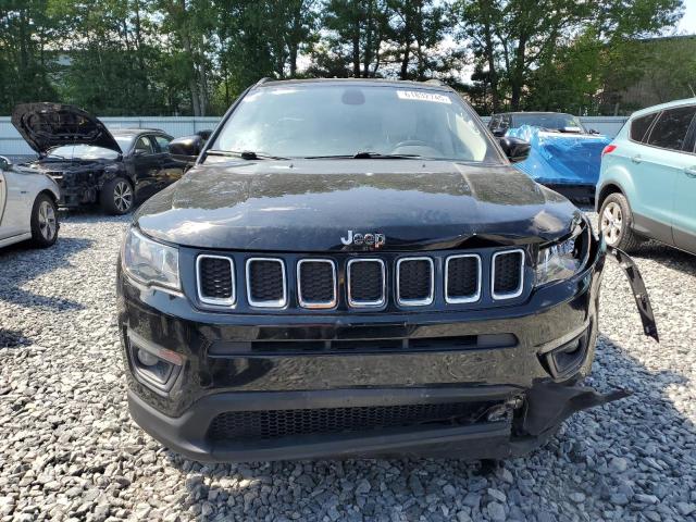 3C4NJDBBXHT667763 - 2017 JEEP COMPASS LATITUDE 黑色 照片 5