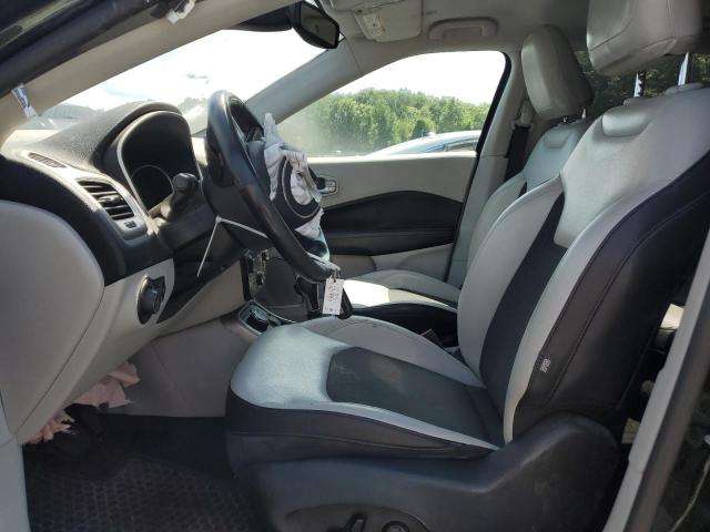 3C4NJDBBXHT667763 - 2017 JEEP COMPASS LATITUDE 黑色 照片 7