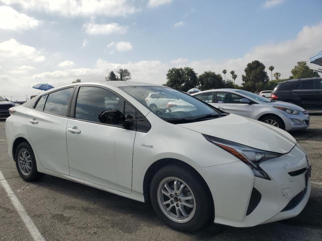 JTDKARFU1G3017113 - 2016 TOYOTA PRIUS WHITE photo 4