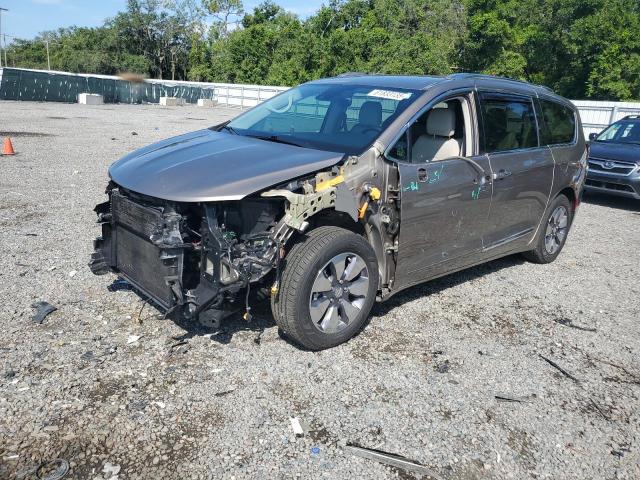 2018 CHRYSLER PACIFICA HYBRID LIMITED, null