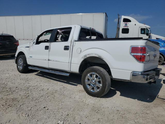 1FTFW1CT6DKD80038 - 2013 FORD F150 SUPERCREW WHITE photo 2