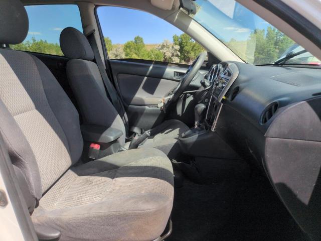 2T1KR32EX7C632934 - 2007 TOYOTA COROLLA MA XR WHITE photo 7