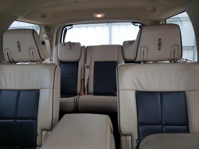 5LMFU28598LJ16651 - 2008 LINCOLN NAVIGATOR 白色 照片 10