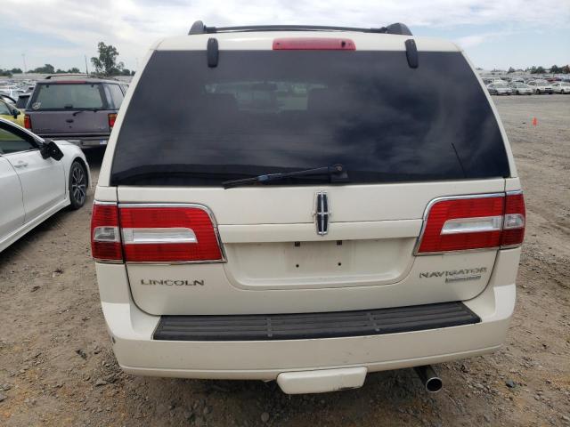 5LMFU28598LJ16651 - 2008 LINCOLN NAVIGATOR WHITE photo 6