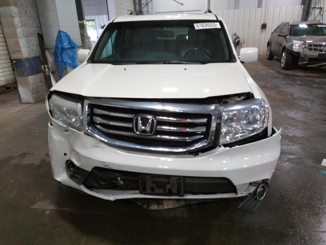 5FNYF4H93FB047609 - 2015 HONDA PILOT TOURING WHITE photo 5