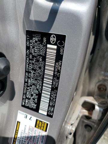 JTDKARFP1H3048955 - 2017 TOYOTA PRIUS PRIM 银色 照片 12