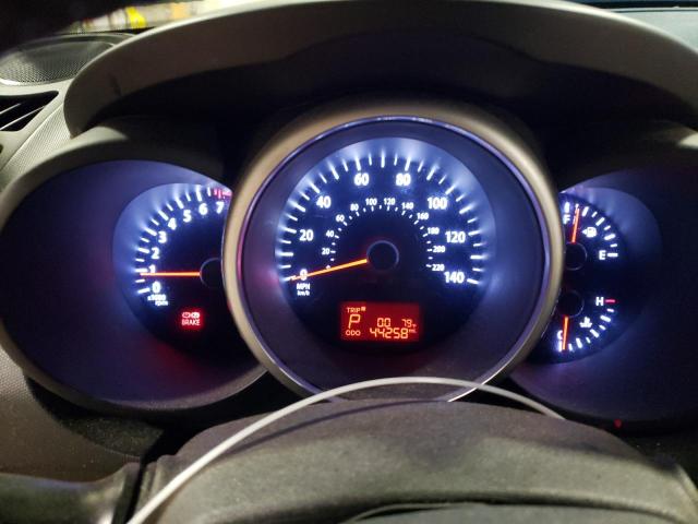 KNDJT2A67C7467860 - 2012 KIA SOUL + SILVER photo 9