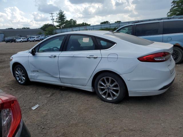 3FA6P0LU3HR381493 - 2017 FORD FUSION SE HYBRID WHITE photo 2