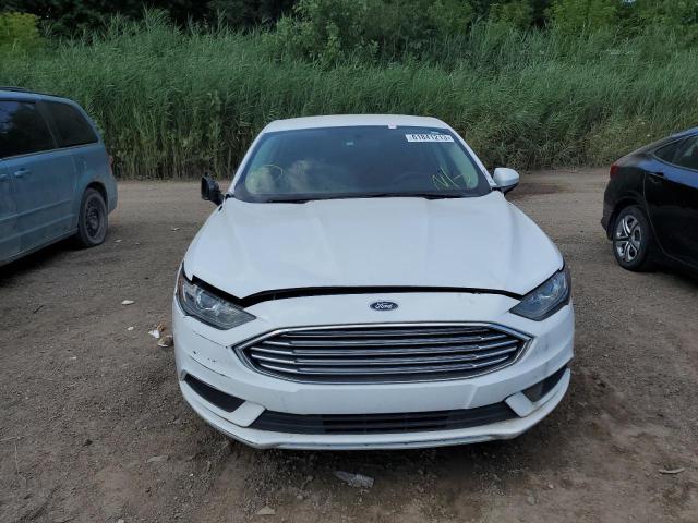 3FA6P0LU3HR381493 - 2017 FORD FUSION SE HYBRID WHITE photo 5