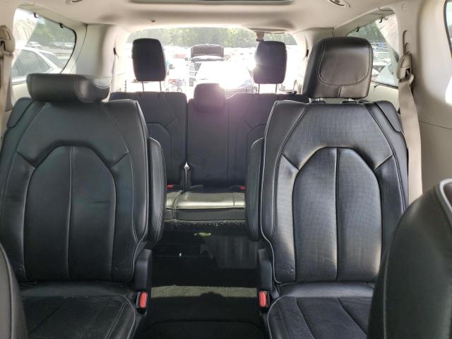 2C4RC1GG0JR269095 - 2018 CHRYSLER PACIFICA LIMITED WHITE photo 10