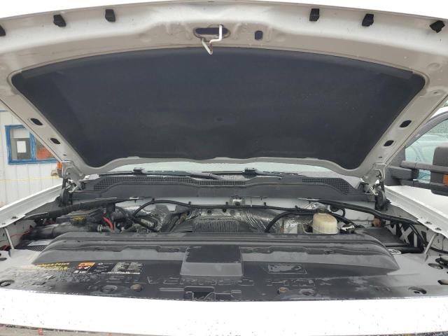 1GC0KUEG7HZ211839 - 2017 CHEVROLET SILVERADO K2500 HEAVY DUTY WHITE photo 11