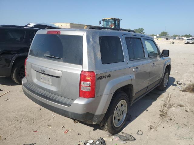 1C4NJRBB1FD331886 - 2015 JEEP PATRIOT SPORT SILVER photo 3