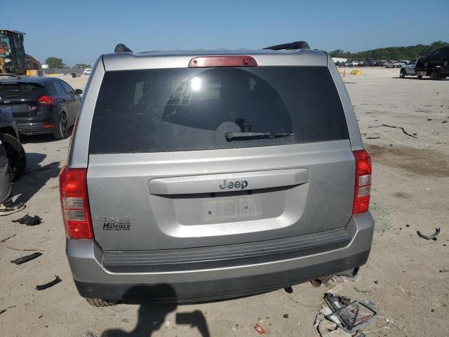 1C4NJRBB1FD331886 - 2015 JEEP PATRIOT SPORT SILVER photo 6