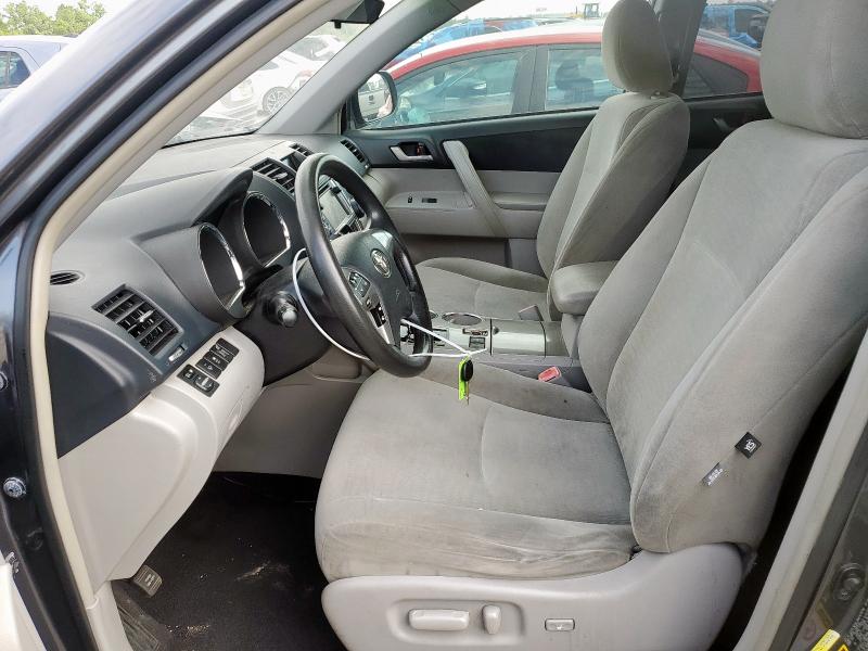 5TDZA3EH5DS040131 - 2013 TOYOTA HIGHLANDER BASE Szary zdjęcie 7