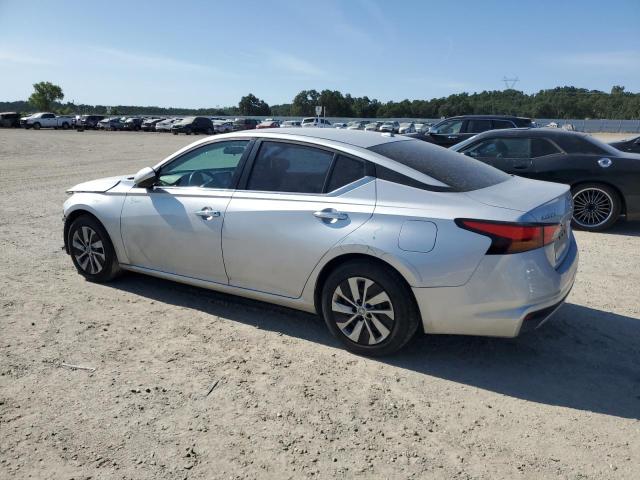 1N4BL4BVXKC157798 - 2019 NISSAN ALTIMA S 银色 照片 2