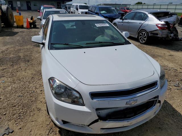 1G1ZC5E0XAF325184 - 2010 CHEVROLET MALIBU 1LT WHITE photo 5