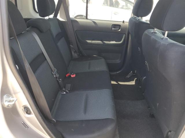 JTLKT324764095616 - 2006 TOYOTA SCION XB SILVER photo 10