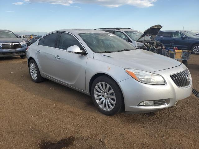 2G4GS5EV2D9249689 - 2013 BUICK REGAL PREMIUM SILVER photo 4