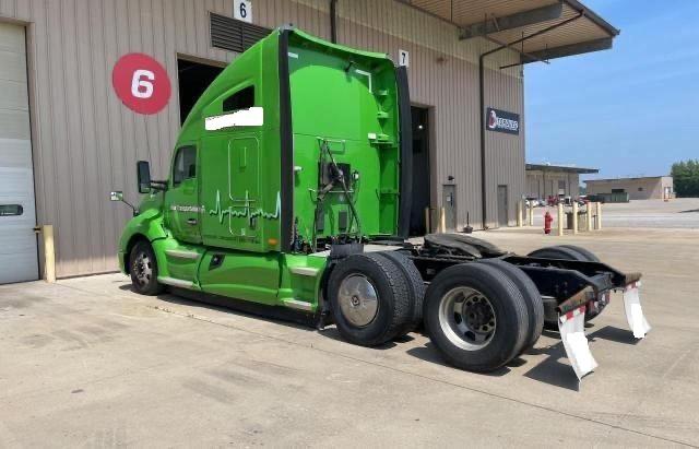 1XKYAP9X7JJ215710 - 2018 KENWORTH CONSTRUCTI T680 GREEN photo 3