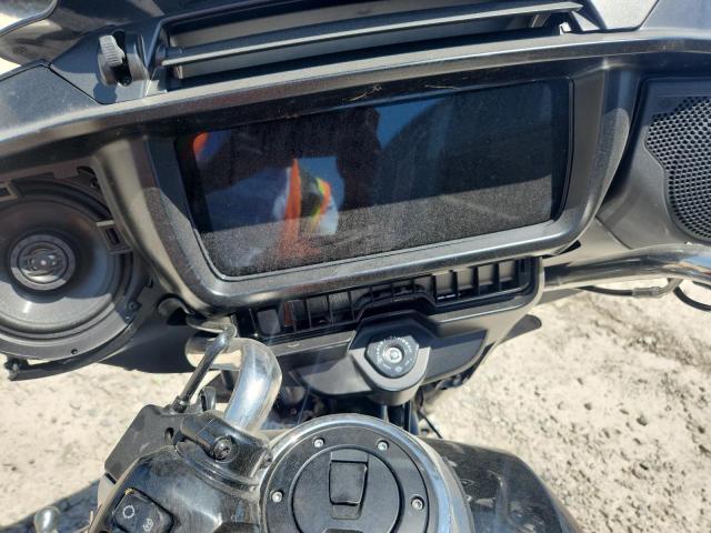 1HD1KB718RB618708 - 2024 HARLEY-DAVIDSON FLHX შავი ფოტო 7