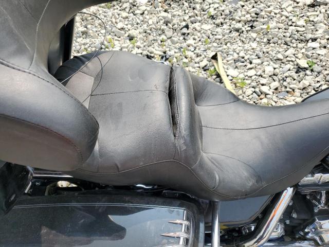 1HD1FC41X7Y670334 - 2007 HARLEY-DAVIDSON FLHTCUI შავი ფოტო 6