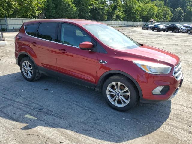 1FMCU0GDXHUC28405 - 2017 FORD ESCAPE SE RED photo 4