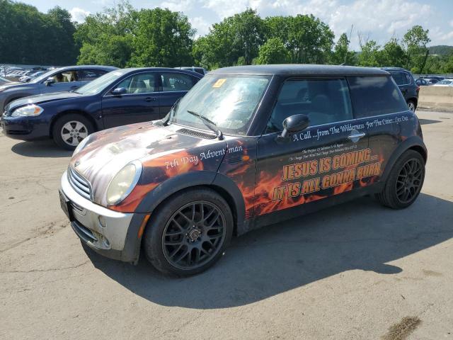 2005 MINI COOPER, 