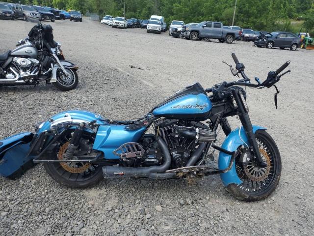 2011 HARLEY-DAVIDSON FLHR, null