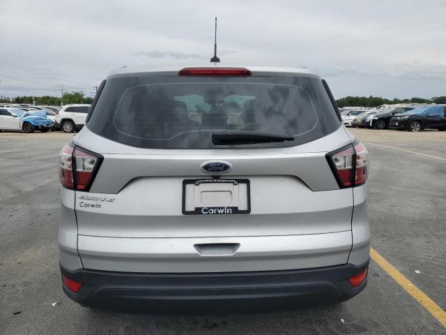 1FMCU0F75JUD21351 - 2018 FORD ESCAPE S Argent photo 6