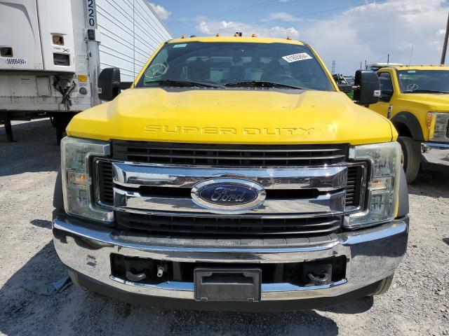 1FDUF4GTXHEC48225 - 2017 FORD F450 SUPER DUTY YELLOW photo 5