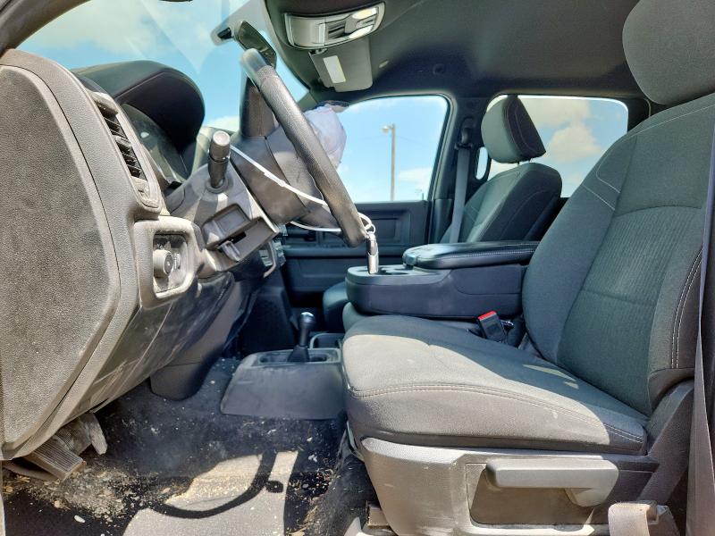 3C6UR5CL4NG390895 - 2022 RAM 2500 TRADESMAN 白色 照片 7