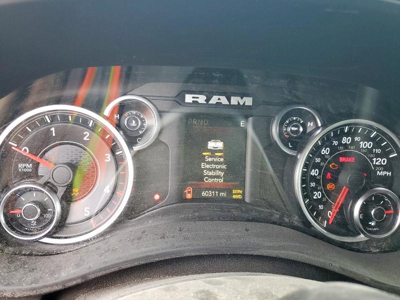 3C6UR5CL4NG390895 - 2022 RAM 2500 TRADESMAN 白色 照片 9