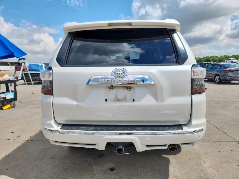 JTEBU5JR7E5154010 - 2014 TOYOTA 4RUNNER SR5 WHITE photo 6