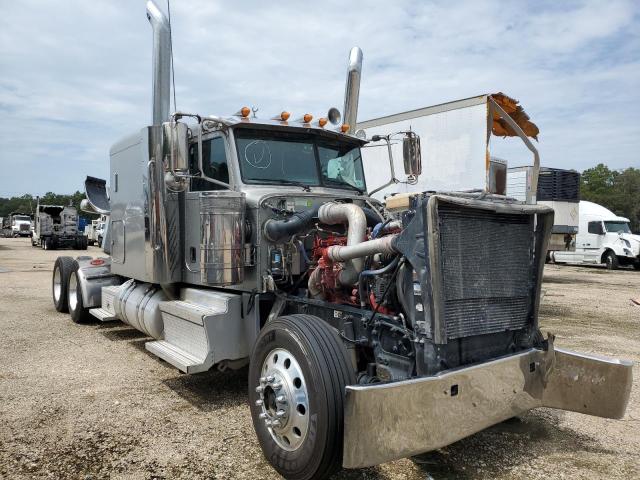 1XPXD49X4KD625831 - 2019 PETERBILT 389 SILVER photo 1