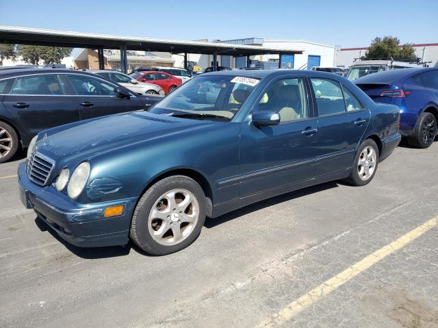 2002 MERCEDES-BENZ E 320, 