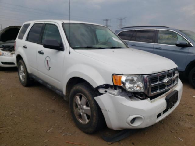 1FMCU0C76CKC47263 - 2012 FORD ESCAPE XLS WHITE photo 4