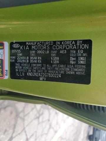 KNDJN2A22G7830224 - 2016 KIA SOUL GREEN photo 13