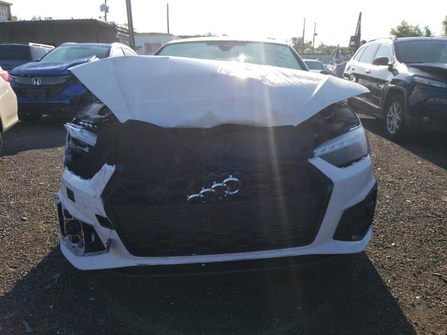 WAUB4CF58NA025406 - 2022 AUDI S5 PRESTIGE WHITE photo 5